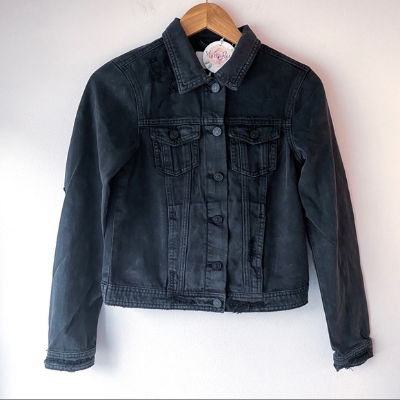 New- Rumors• Kancan Distressed Denim Jacket - Picture 6 of 10